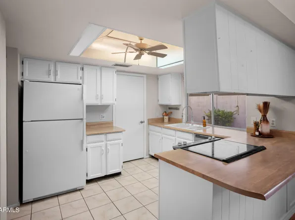 18225 N 45TH Avenue, Glendale, AZ 85308