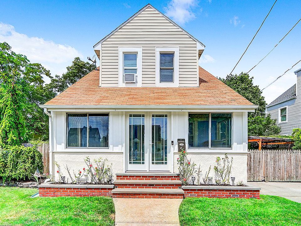 1st image of 36 Burkhardt Ave