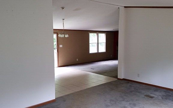 2nd image of 226 S Caldwell Ave