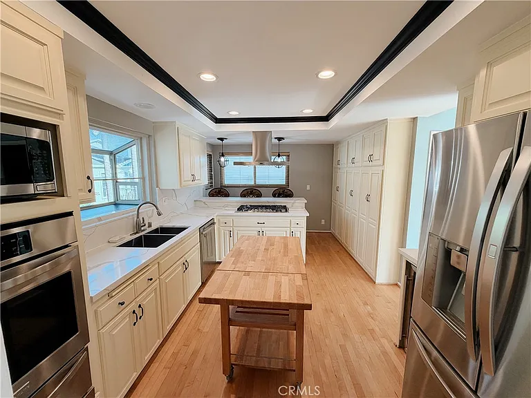 104 S Francisca Ave #C — Photo 6