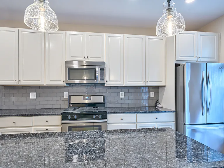 256 Bluemont Branch Ter SE — Photo 17