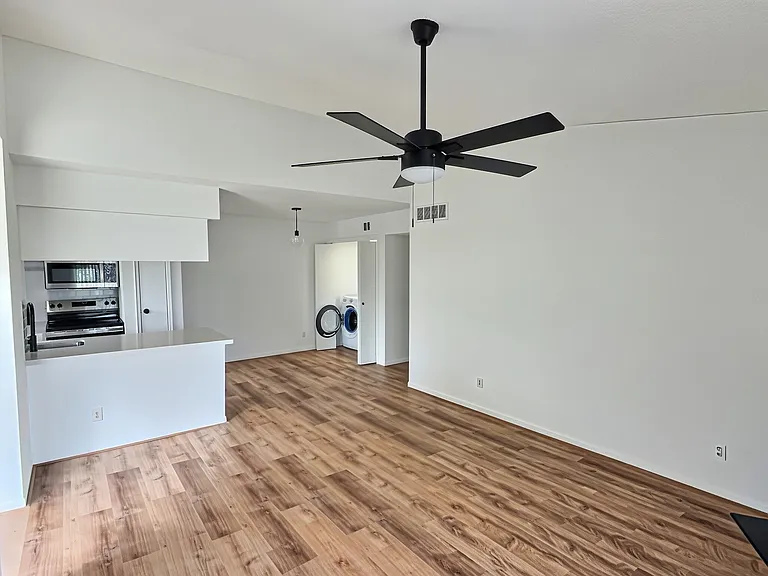 3100 Jeanetta St #810 — Photo 8