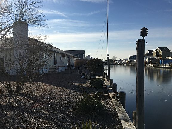 Lagoon view from backyd