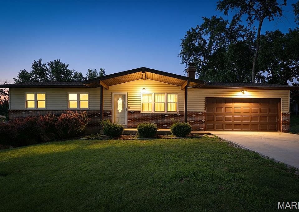 1st image of 2831 Corral Est