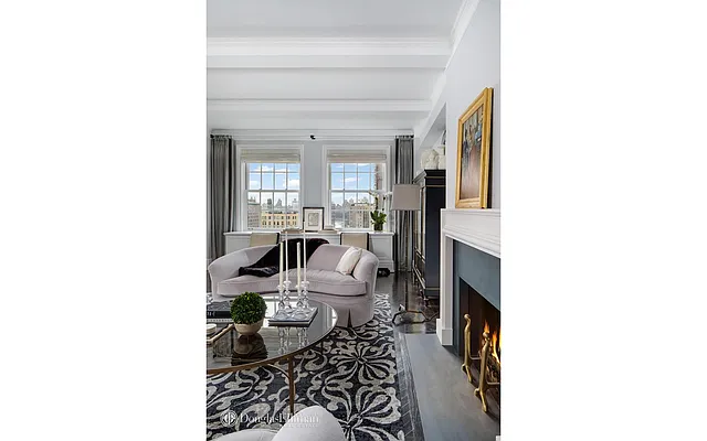 Sold by Douglas Elliman | media 10