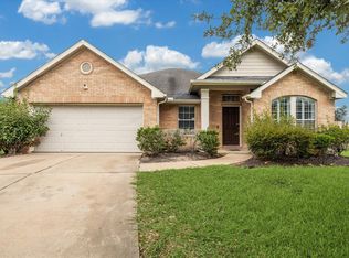 7709 Lakeside Manor Ln, Pearland, TX 77581
