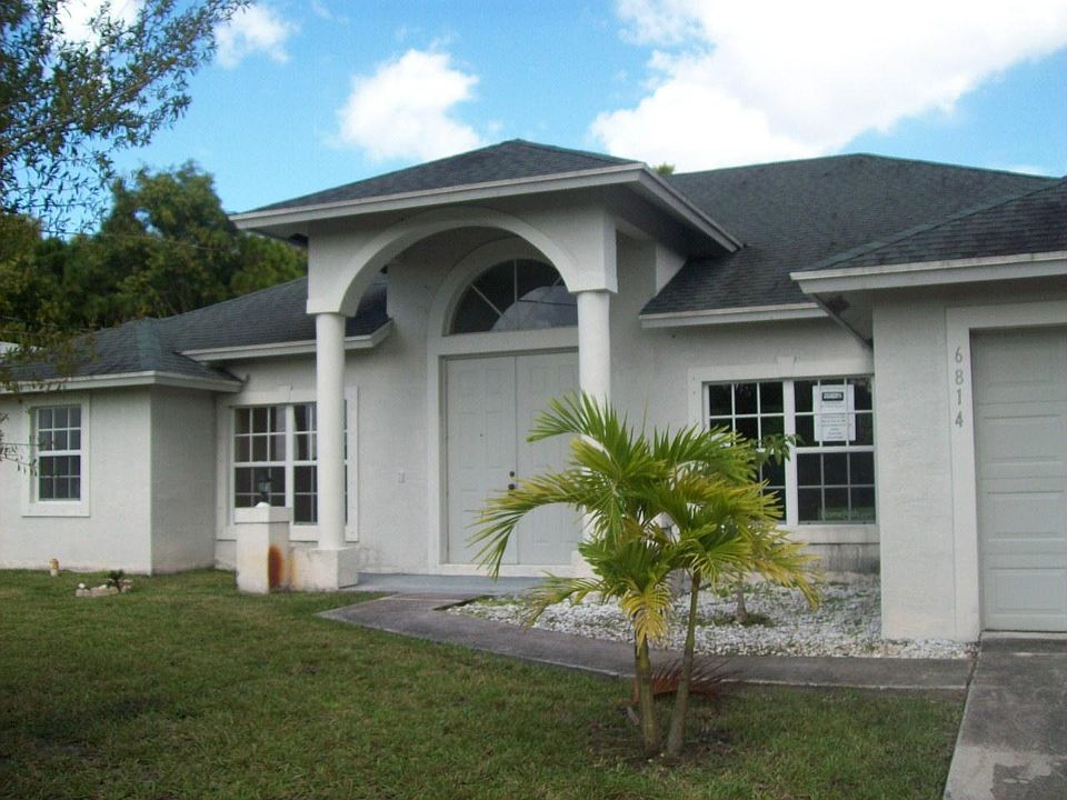 1st image of 6814 NW Garbett Street