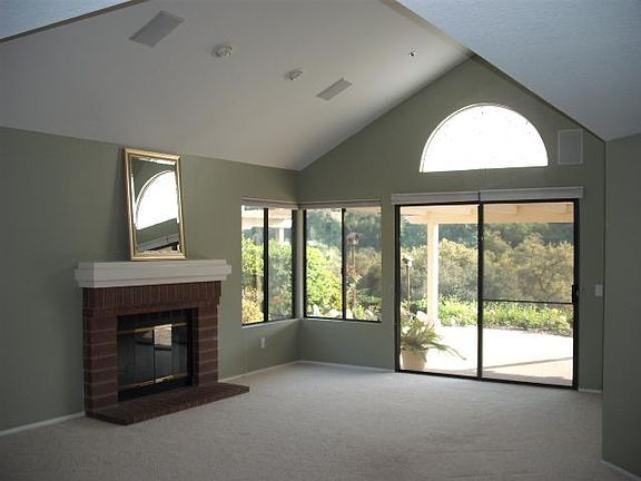 4th image of 2376 Vista Valley Ln