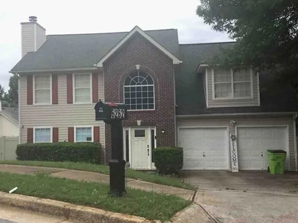 6262 Village Trce, Rex, GA 30273