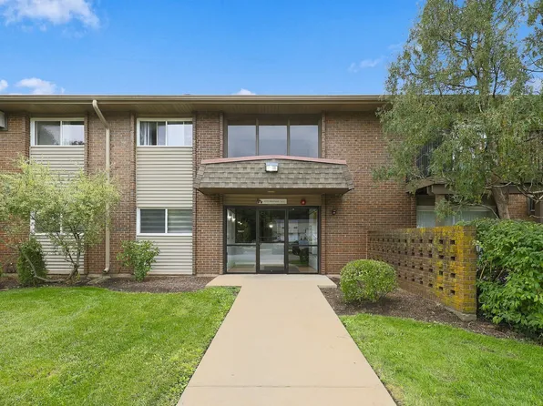 2300 Old Tavern Rd APT 203, Lisle, IL 60532