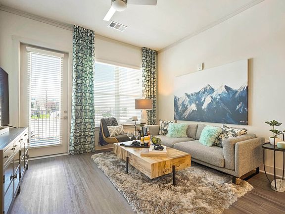 The Mezz, Centennial, CO, Living Area