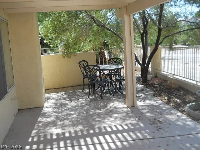 7281 Vista Bonita Dr — Photo 9