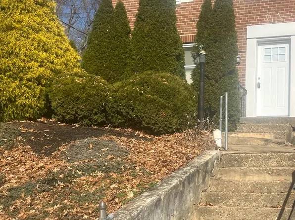 318 Marsh Ln, Wilmington, DE 19804