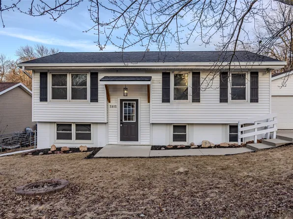 5815 SW 5th St, Des Moines, IA 50315