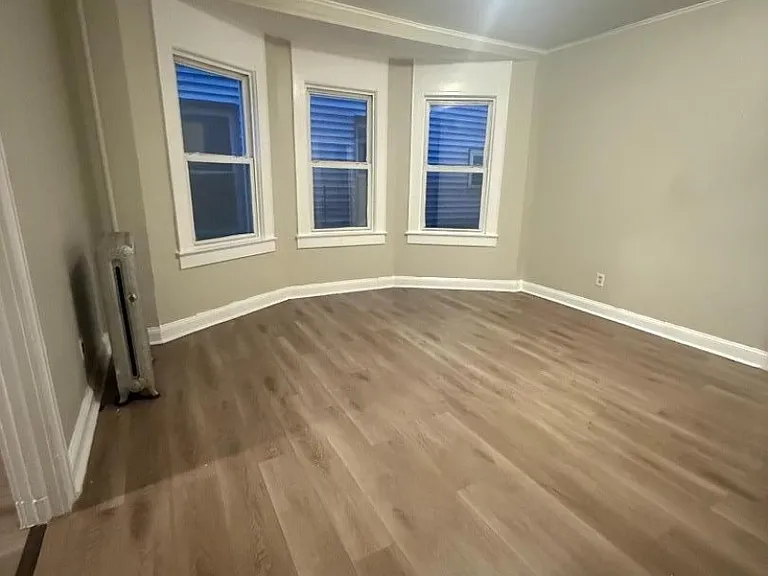 115 Seymour Ave #1 — Photo 2