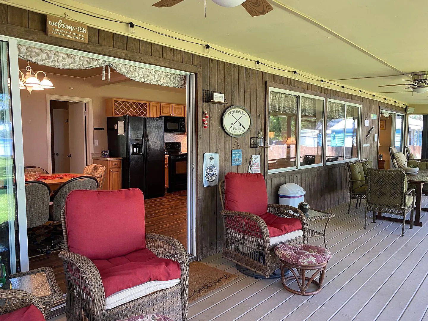Lake Rousseau Fishing Paradise: The Ultimate Turnkey Retreat — Photo 3