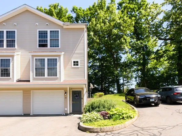 245 East Woodland Street #32, Meriden, CT 06451