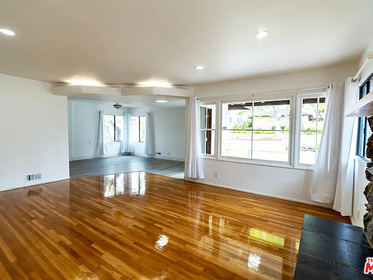 443 Lomita St — Photo 2