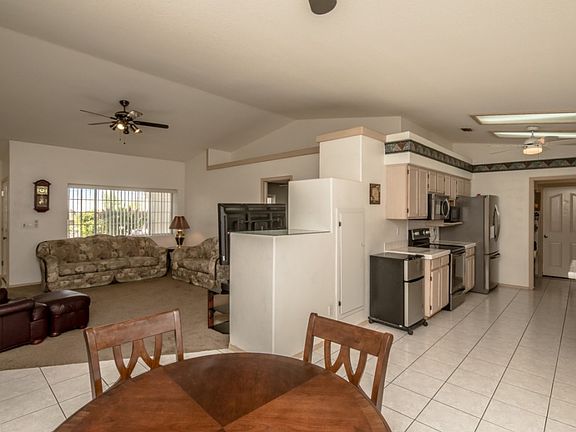 5th image of 3410 Whitecap Dr