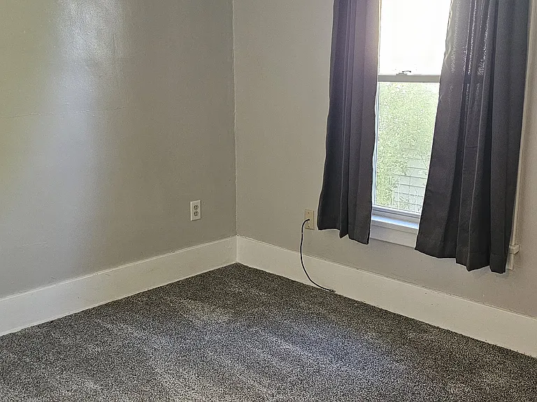 1009 Pittsburgh St #109 — Photo 12