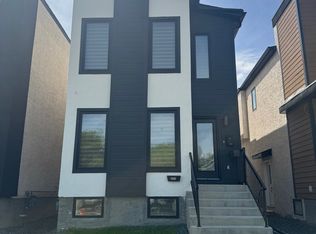 408 Ferry Rd #2, Winnipeg, MB R3J 1W4