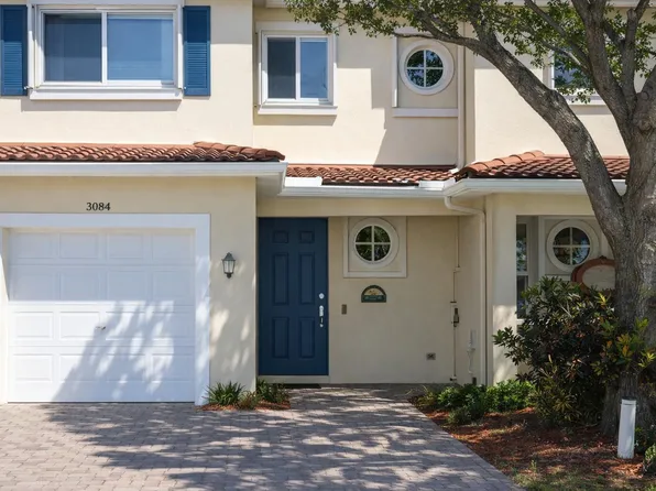 3084 N Evergreen Circle, Boynton Beach, FL 33426