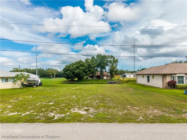 104 Autumn Ter, Lake Placid, FL 33852