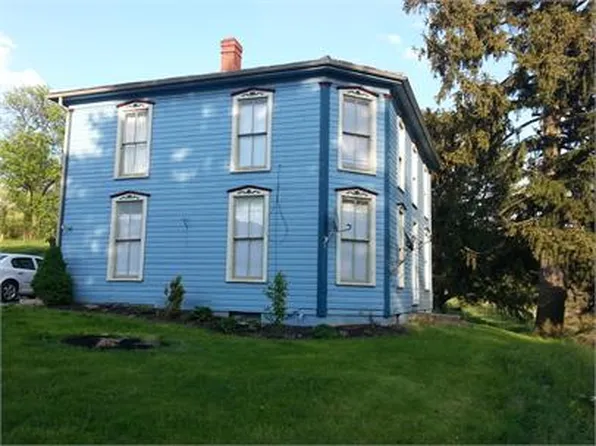 49241 Little McMahon Creek Rd, Saint Clairsville, OH 43950