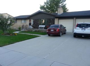 1619 W Allegheny Dr, Taylorsville, UT 84123