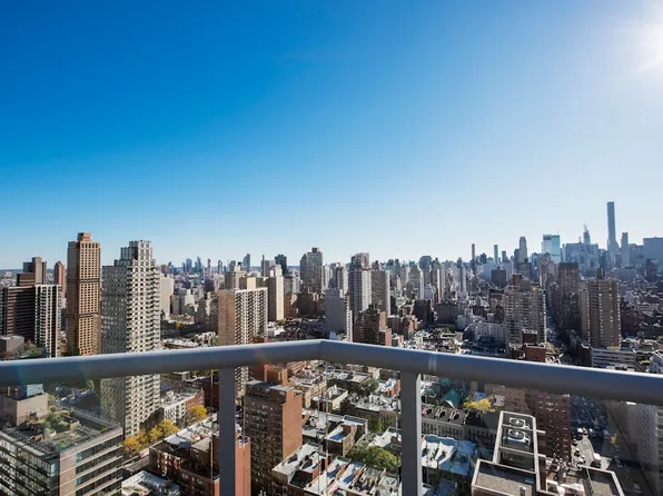 201 East 86th Street 21AA image 21 of 21