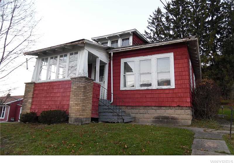 1st image of 167 Wellsville St