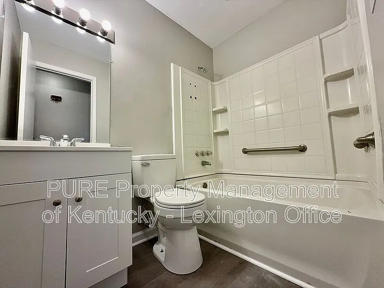2408 Shandon Dr — Photo 11