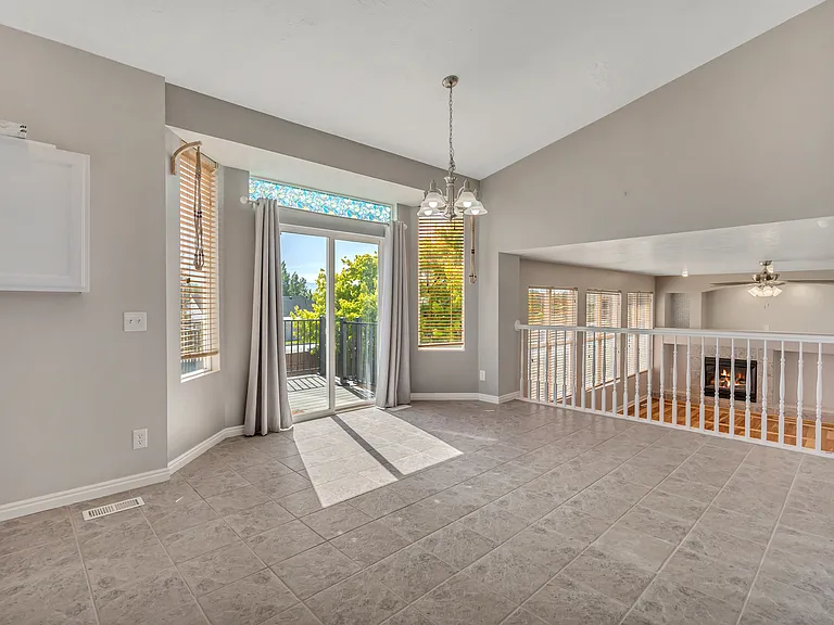 8847 S Mountain Vista Dr — Photo 14