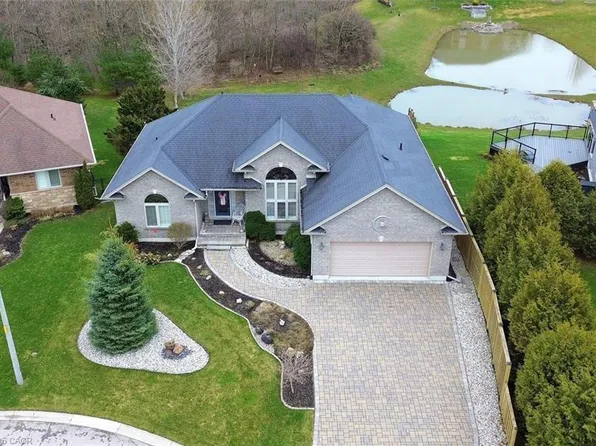 25 Birch Ave, Norfolk County, ON N0A 1N6