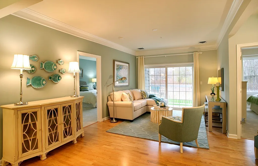 3 bed, 1470 sqft, $3,200 — Photo 1