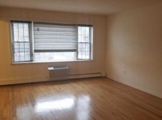 565 Grove St #D-9-9, Clifton, NJ 07013