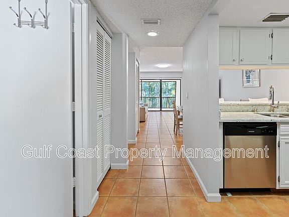 3rd image of 4574 Ringwood Mdw