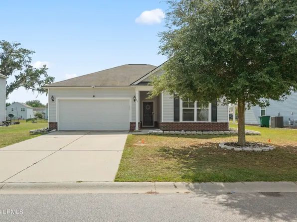 37 Pacolet Ln, Beaufort, SC 29906