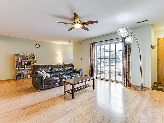 2nd image of 1254 Village Centre Dr Unit 1