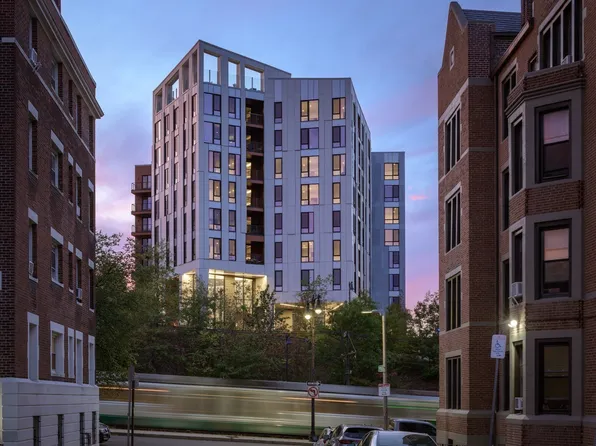 1515 Commonwealth Ave #609, Brighton, MA 02135