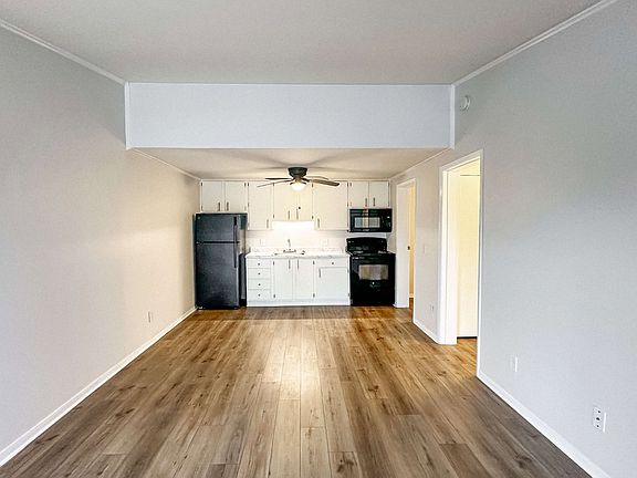 3rd image of 42-108 Ballygar Ct APT 42