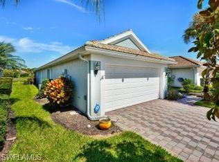 8693 Querce Ct, Naples, FL 34114
