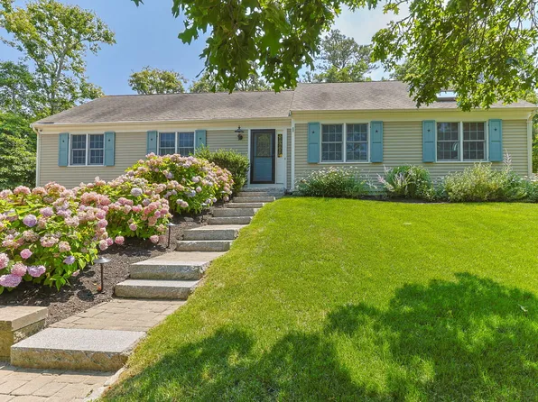 23 Taylors Pond Road, South Chatham, MA 02659
