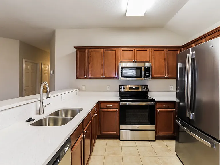 713 Cedar Cove Dr — Photo 8