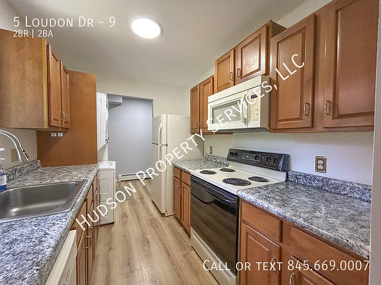 5 Loudon Dr #9 — Photo 12