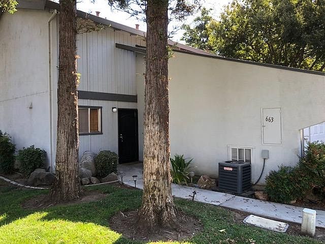 1st image of 663 Knollwood Dr