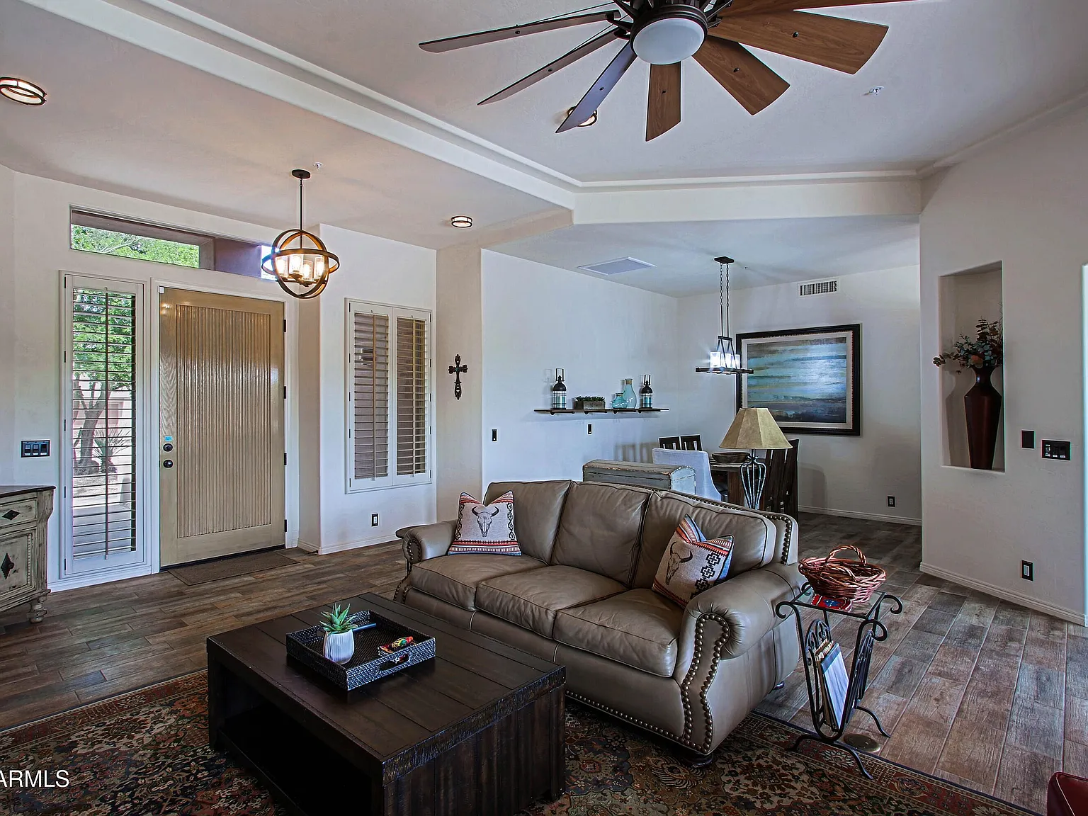 2 bed, 2.0 bath, 1955 sqft, $2,800 — Photo 3