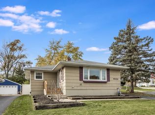 5504 Washington St, Downers Grove, IL 60516