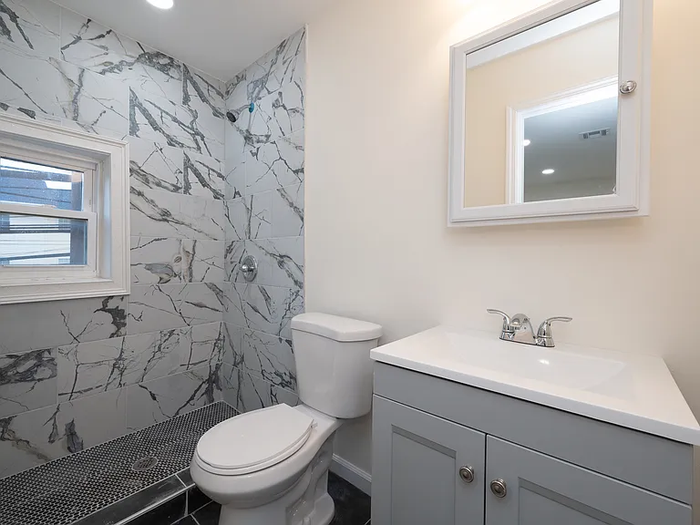 287 Orange St #2 — Photo 18