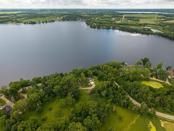 3rd image of 17571 Roberds Lake Blvd